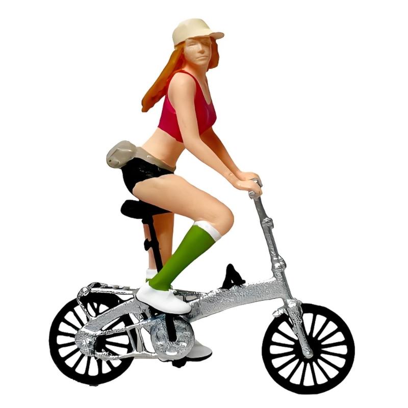 1:64 Cycling Statue Miniature Craft Cycling Scene Miniatures Resin Texture Suitable for Desktop Decorating and Present