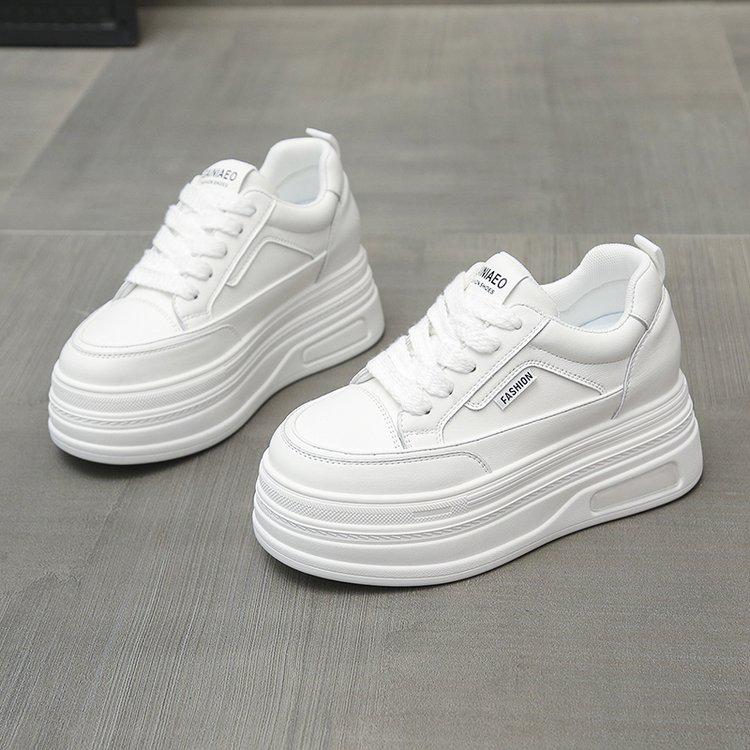 

Белые кожаные туфли на платформе, осень 2025: Увеличение высоты на 8 см, Маленький размер, Универсальная толстая подошва, Повседневный 36