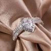 Fashionable and Exquisite Temperament, Personalized and Creative Ring, Ladies' Elegant and Versatile Water Droplet Couple Ring Set