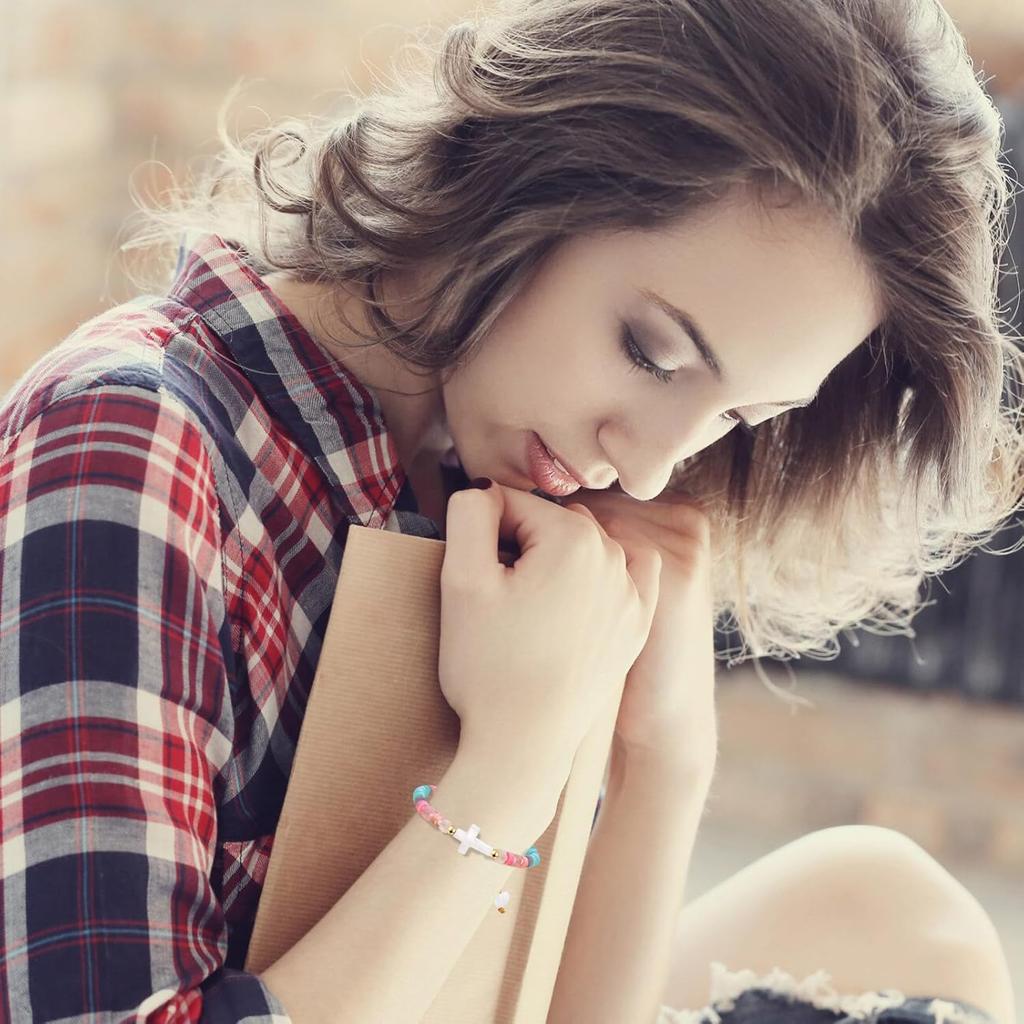 Ostern & Taufgeschenk für Frauen, Mädchen und Jungen - Inspirierendes Kreuzarmband mit 'Gott segne dich'-Karte