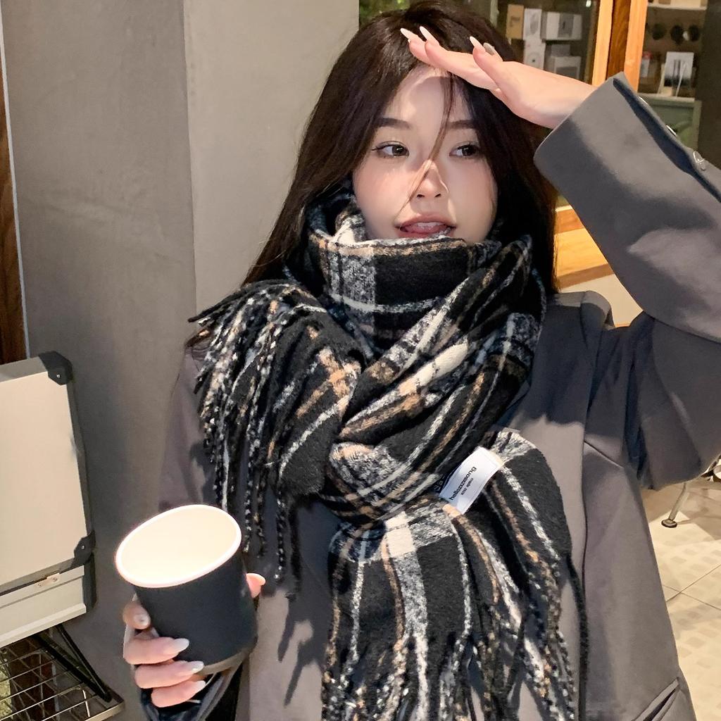 Scarf Women's Winter High-end Feeling Korean Version Plaid Versatile Warm Atmosphere Feeling Red Scarf Shawl Imitation Cashmere Scarf