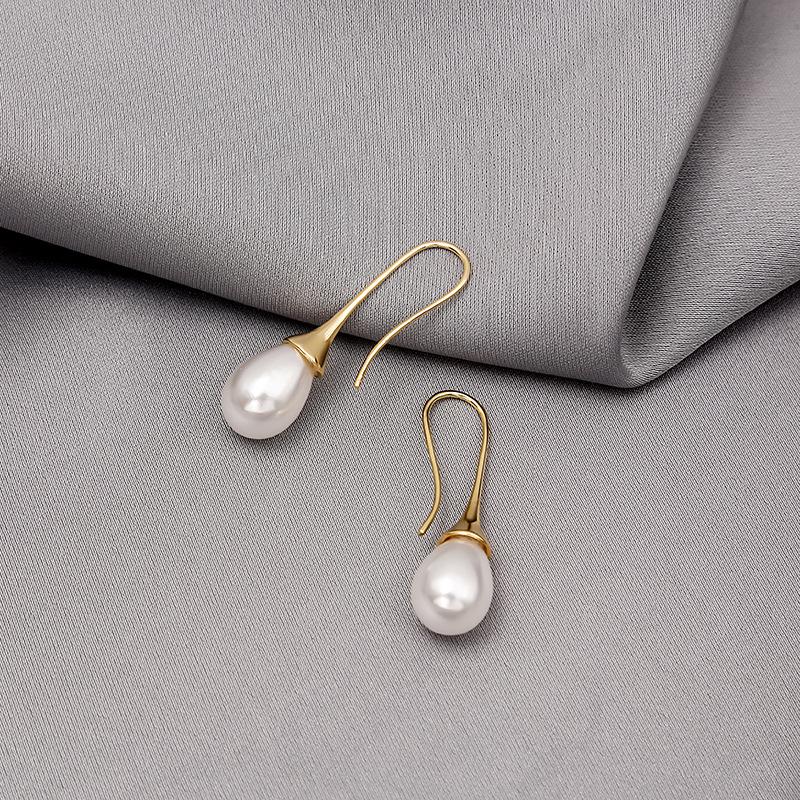 Korean Style Water Drop Pearl Dangle Earrings for Women - Elegant and Versatile Accessory
