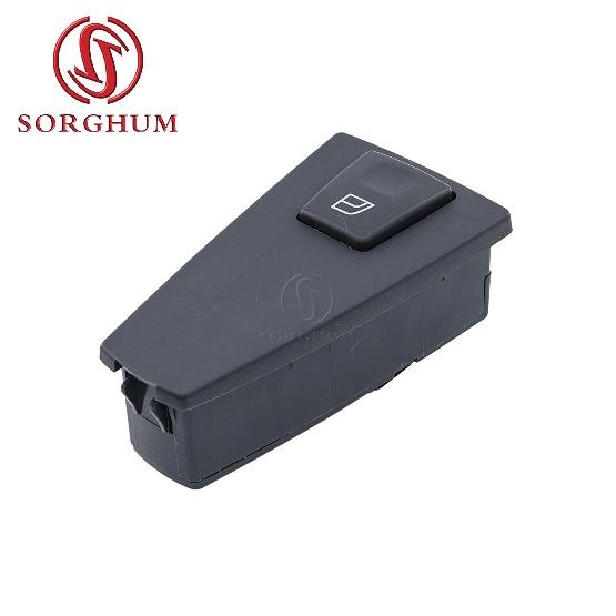 

Сорго 20752919, кнопка включения стеклоподъемника со стороны пассажира для грузовика Volvo FH12 FH16 FM VNL NH12 20568858 20953593 20752919