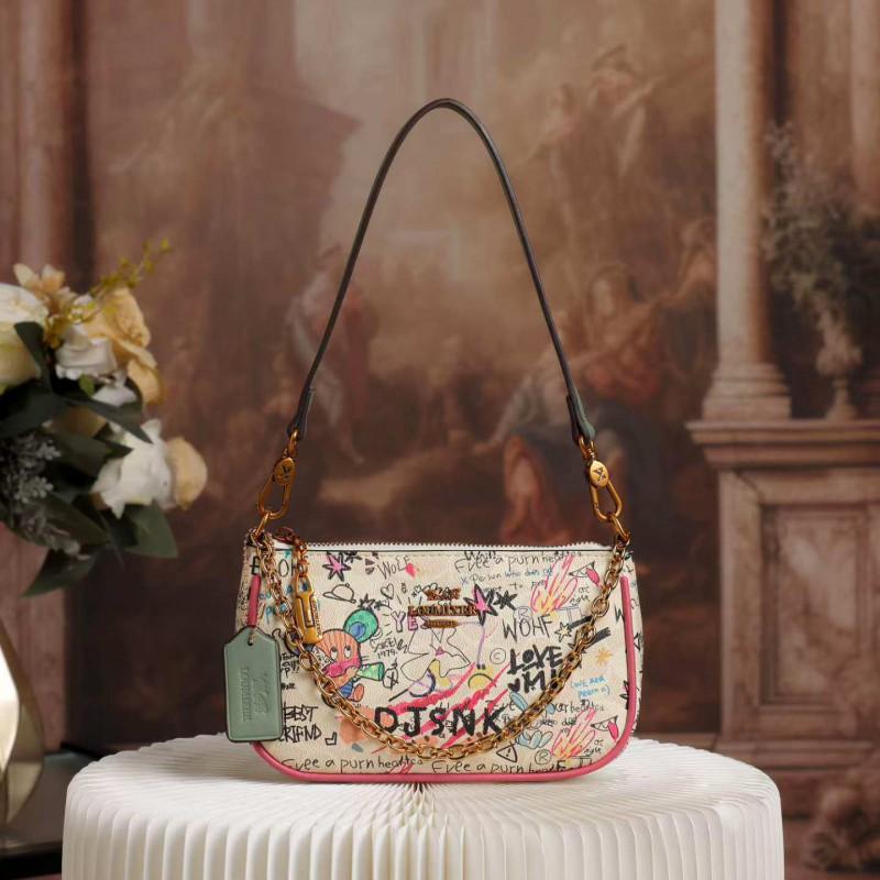 Mini PU Leather Crossbody Bag Women Chic Chain Strap Shoulder Trendy Everyday Handbag In Beige Pink