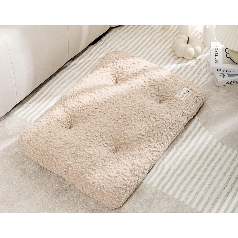 Plush Winter Cat Dog Mat  Thick Furry Sleeping Pad for Small Pets Warm Floor Cushion for Cats & Puppies