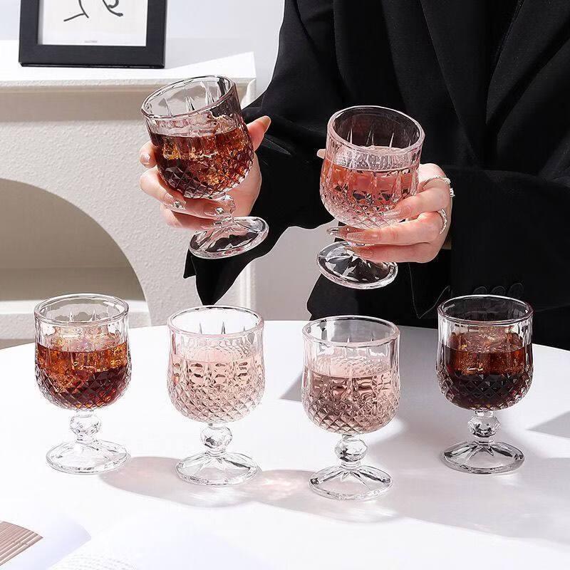 ZISIZ Elegant Diamond Wine Glass