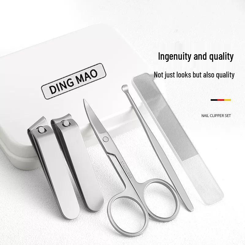 

Portable Manicure Set: Angled Nail Clippers, Tweezers, and Pliers for Home Use Dingmao