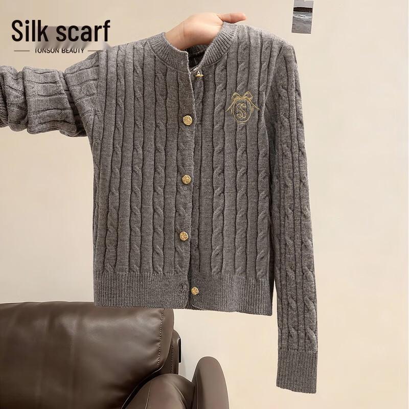 Women s Embroidered Round Neck Knit Top One Size