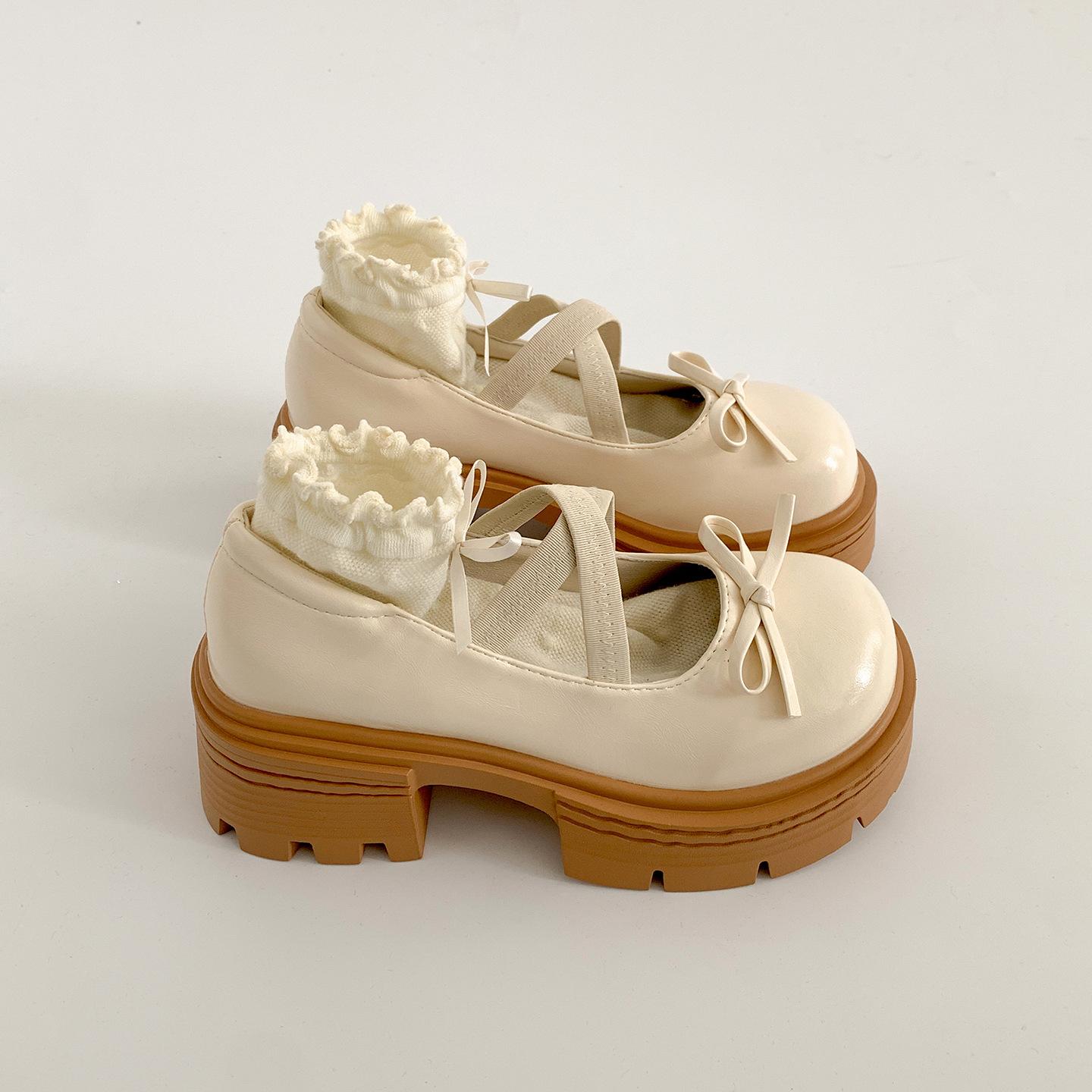 

Белые французские маленькие мужские туфли на толстой подошве и толстом каблуке, женские 2025 новая летняя обувь на платформе, ретро Мэри Джейн, одинарные туфли 35 бежевый