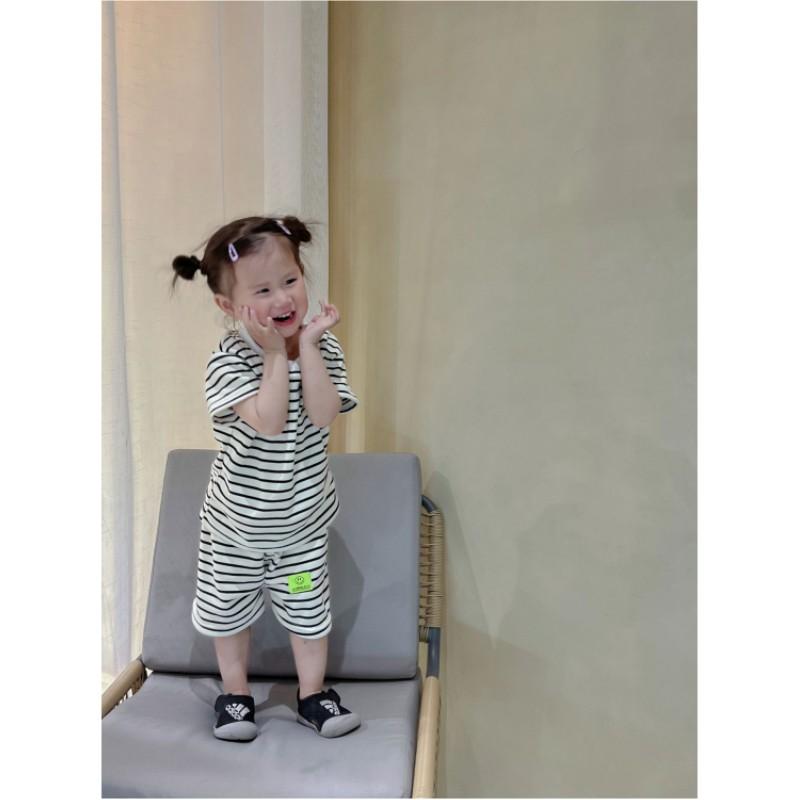 Children's Summer Casual Striped Set of Short-sleeved Top + Shorts Comfortable Soft Loungewear Two-piece Set