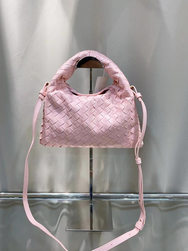 Woven shoulder bag underarm bag spring and summer new bag women's bag handmade high-texture dumpling bag tide