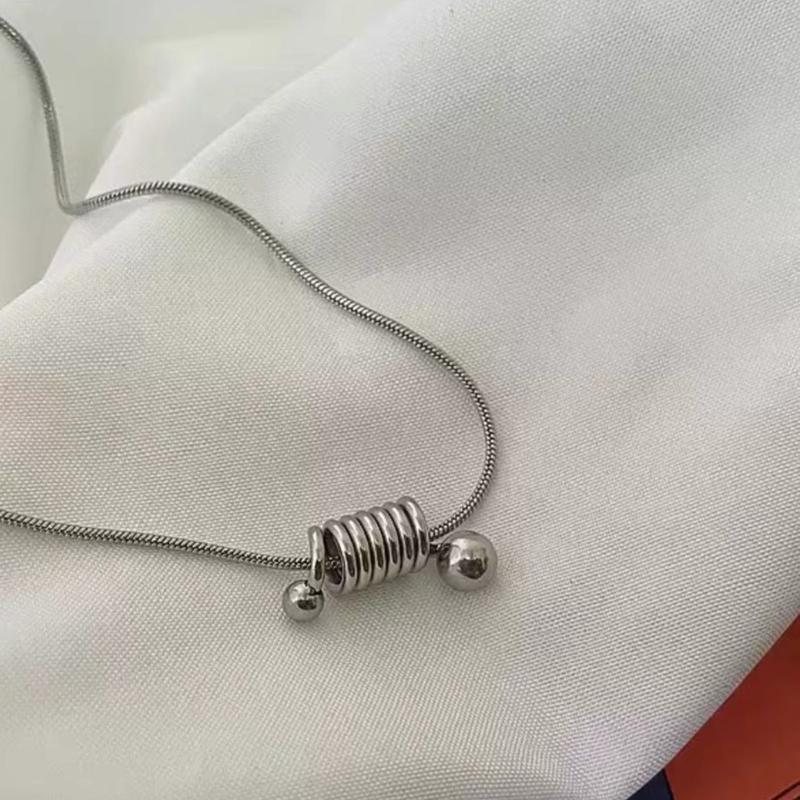 Fashion Spring Spike Pendant Necklace Adjustable Choker Simple Collar Necklace Party Jewelry Hip Hop Clavicle Chain