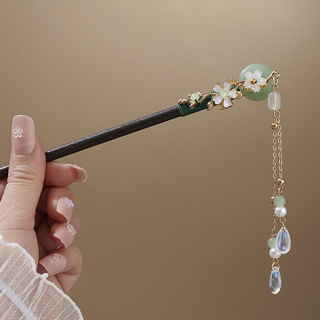 Ancient Style Magnolia Hairpin Artificial Transparent Glass Flower Tassel Hair Stick Wooden Simple Updo Hairpin New Year Gifts