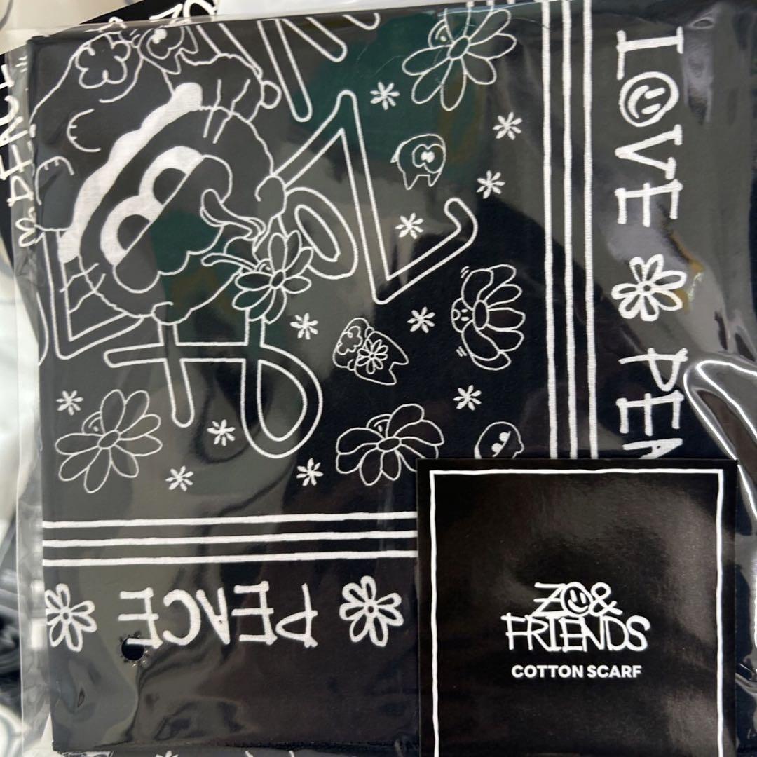

[USED] ZO&FRIENDS Pop-Up ZOA Scarf