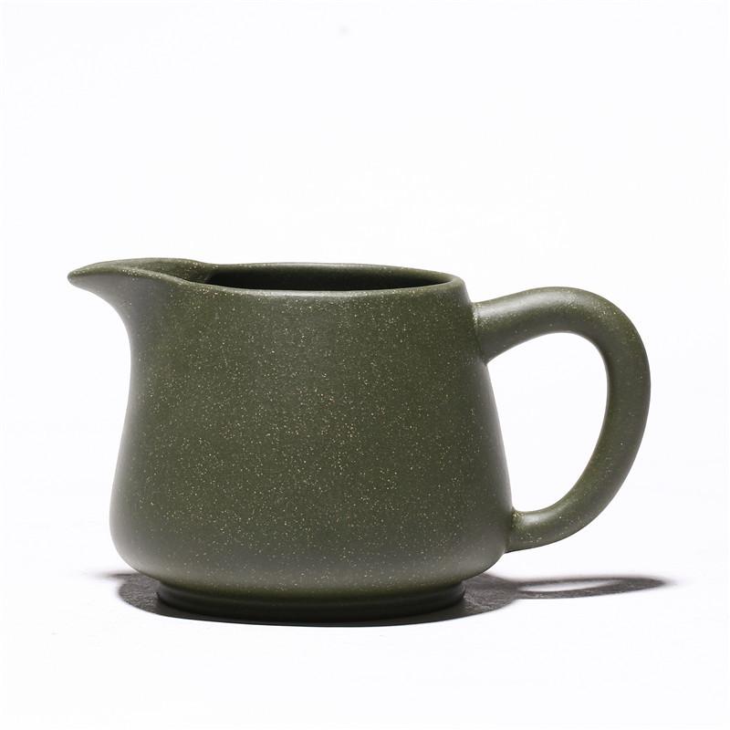 

250ml Yixing Purple Clay Fair Cup Raw Mineral Bean Green Mud Tea Dispenser Custom Zisha Tea Set Traditional Zen Tea Cup 6x7cm 250ml