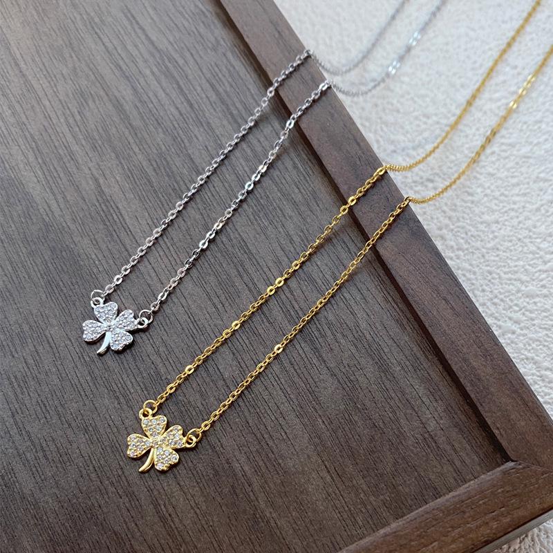 Lucky Four-Leaf Clover Sterling Silver Diamond Pendant Necklace – Elegant, Light Luxury Clavicle Chain for Women