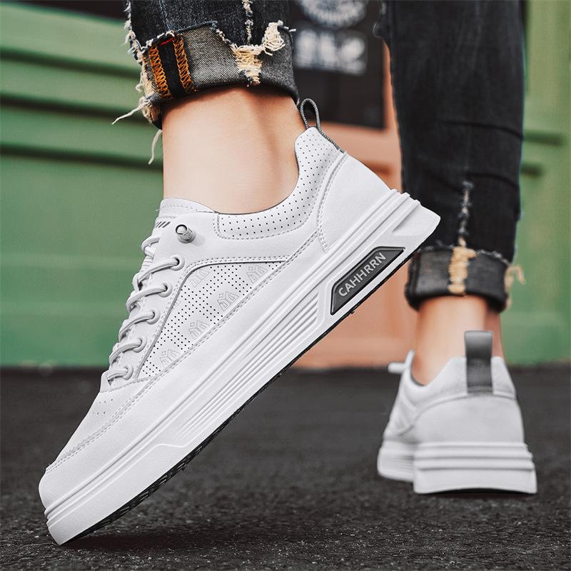 

Little White Men s Shoes 2025 New Spring Breathable Casual Versatile Flat Shoes One Foot Increasing Height Non-slip Sports Trendy Shoes 44