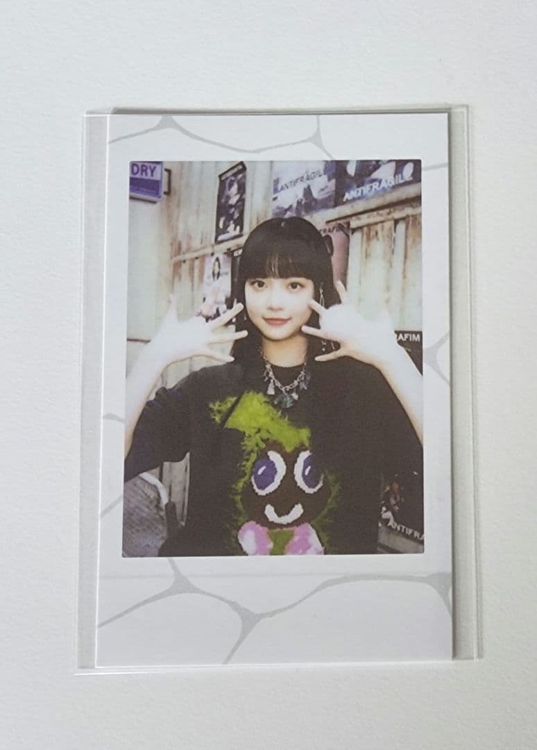 

[USED] LESSERAFIM Unchae antifragile photo trading card