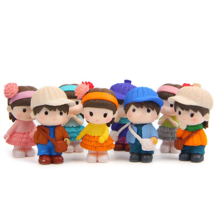 8Pcs Mini PVC Doll Set DIY Micro Landscape Decoration Creative Gift for Boys Girls Lovers Birthday Party Ornament