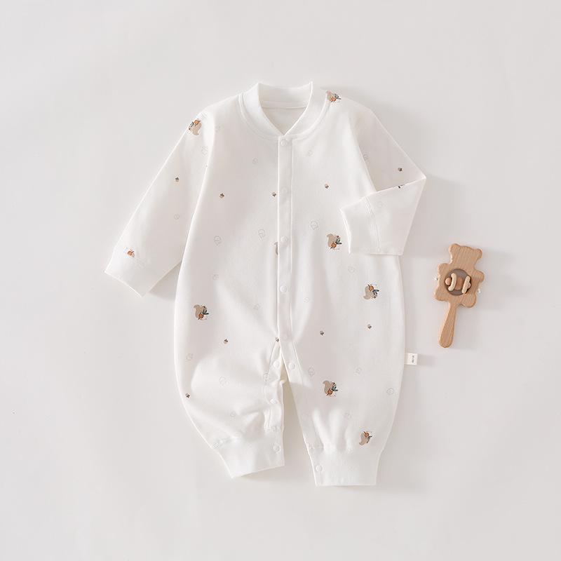 A-Class Pure Cotton Baby Romper: Soft Snap-Button One-Piece Suit with Belly Protection for Spring and Autumn.