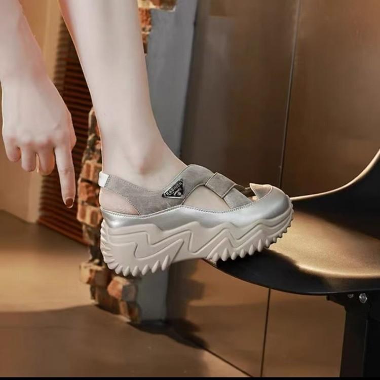 

босоножки на толстой подошве с закрытым носком, туфли на мягкой подошве, модная спортивная и повседневная обувь, лето 2025, новинка, дышащие папины кроссовки 35 хаки