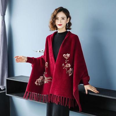 New Autumn and Winter Collection of Thick Embroidered Shawl Sleeves for Women Paired Tassel Cape for Outerwear Knitted Sweeater
