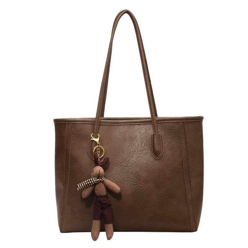 Autumn/Winter 2025 Large Capacity Retro Shoulder Tote Bag for Women