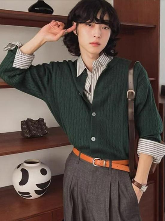 Cardigan Trendy da Uomo in Maglia a Treccia Stile Coreano - Design Versatile per Primavera e Autunno Maglione Casual di Alta Gamma.