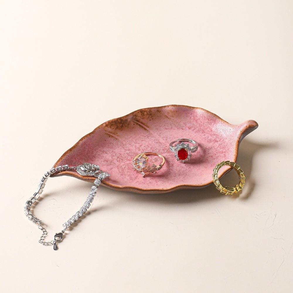 Embossed Leaf Veins Jewelry Dish Maple Leaf Shape Ring Dish Gifts Ceramic Jewelry Tray Home Decor