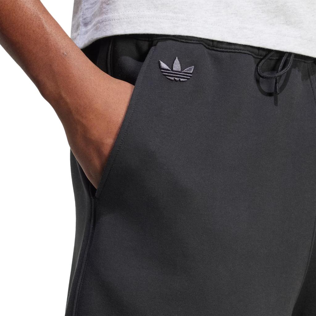 Adidas Originals Neuclassics Shorts HZ3747