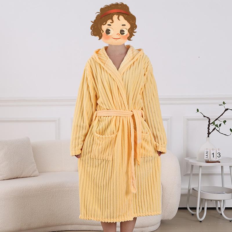 

Халат из кораллового флиса с капюшоном: Мягкий, Впитывающий, Плотный, Длинный Халат для Взрослых - Идеально подходит для Осени и Зимы One size жёлтый