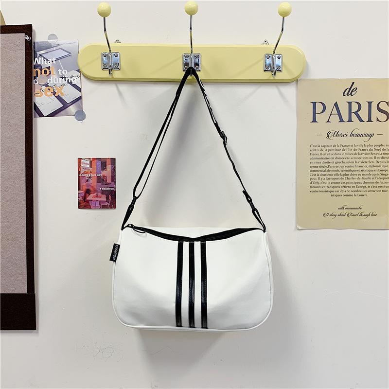 Large Capacity Oxford Cloth Shoulder Bag Women's New Fashion Striped Travel Bag Niche Fashion Messenger Bag