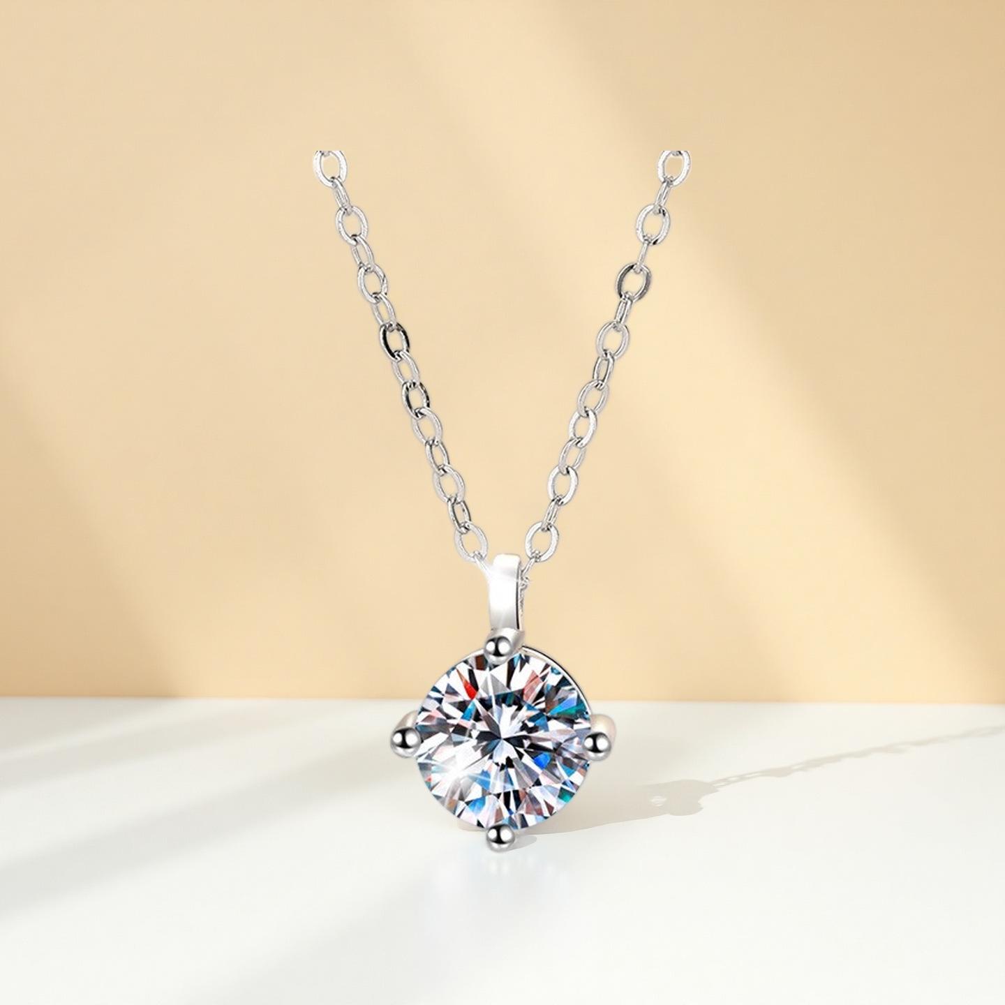 

Trendy White Gold-Plated Zircon Solitaire Pendant Necklace Pendant only, no chain