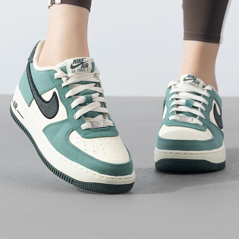 New Nike Air Force 1 Low Coconut Milk Vintage Green GS FN4731-100