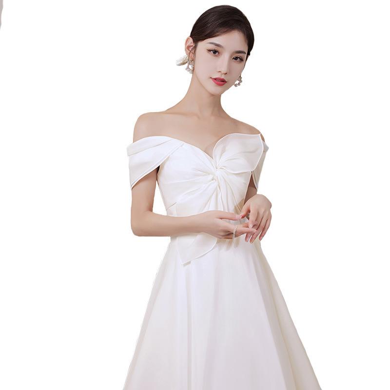 French Light Wedding Dress Simple Satin Door Yarn Mori Travel Photography Bride Wedding Engagement Dress One-word Shoulder Light Wedding Dress
