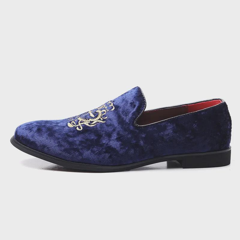 Men's Embroidered Slip-On Loafers: Summer Breathable Round-Toe Casual Shoes