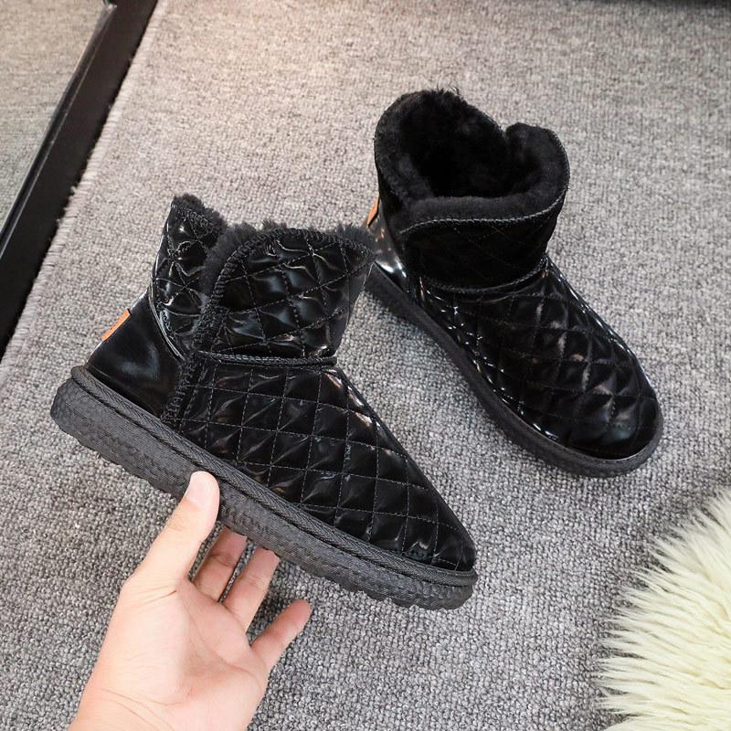 Vinter nye fløyel fortykket snøstøvler dame sklisikker myksålet allsidige damesko vanntett lær bomullssko kuldebestandig