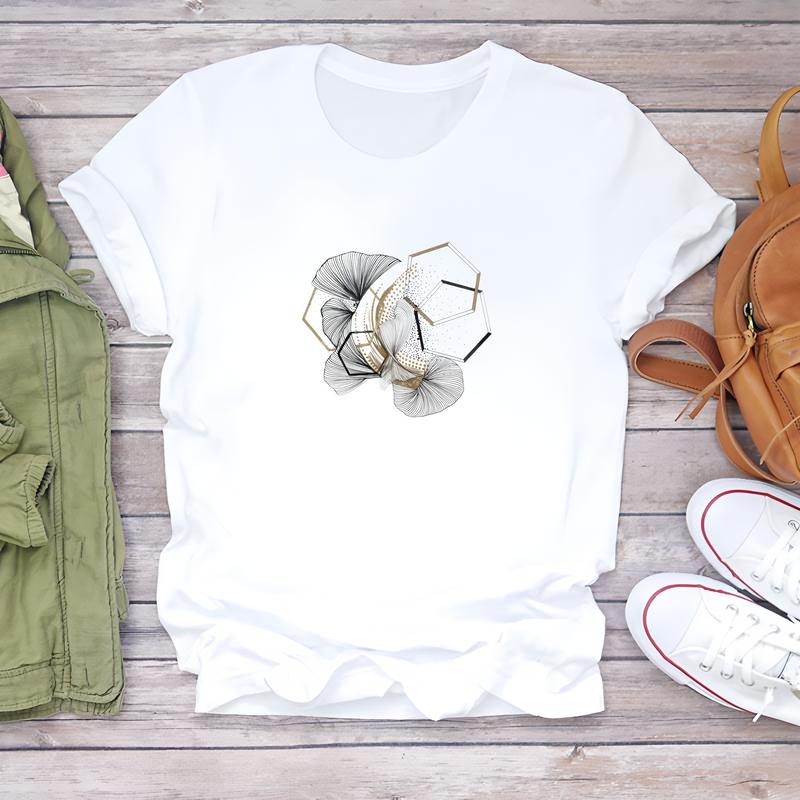 Daily wear T-shirt for women, cute and trendy, short-sleeve summer fashion top.