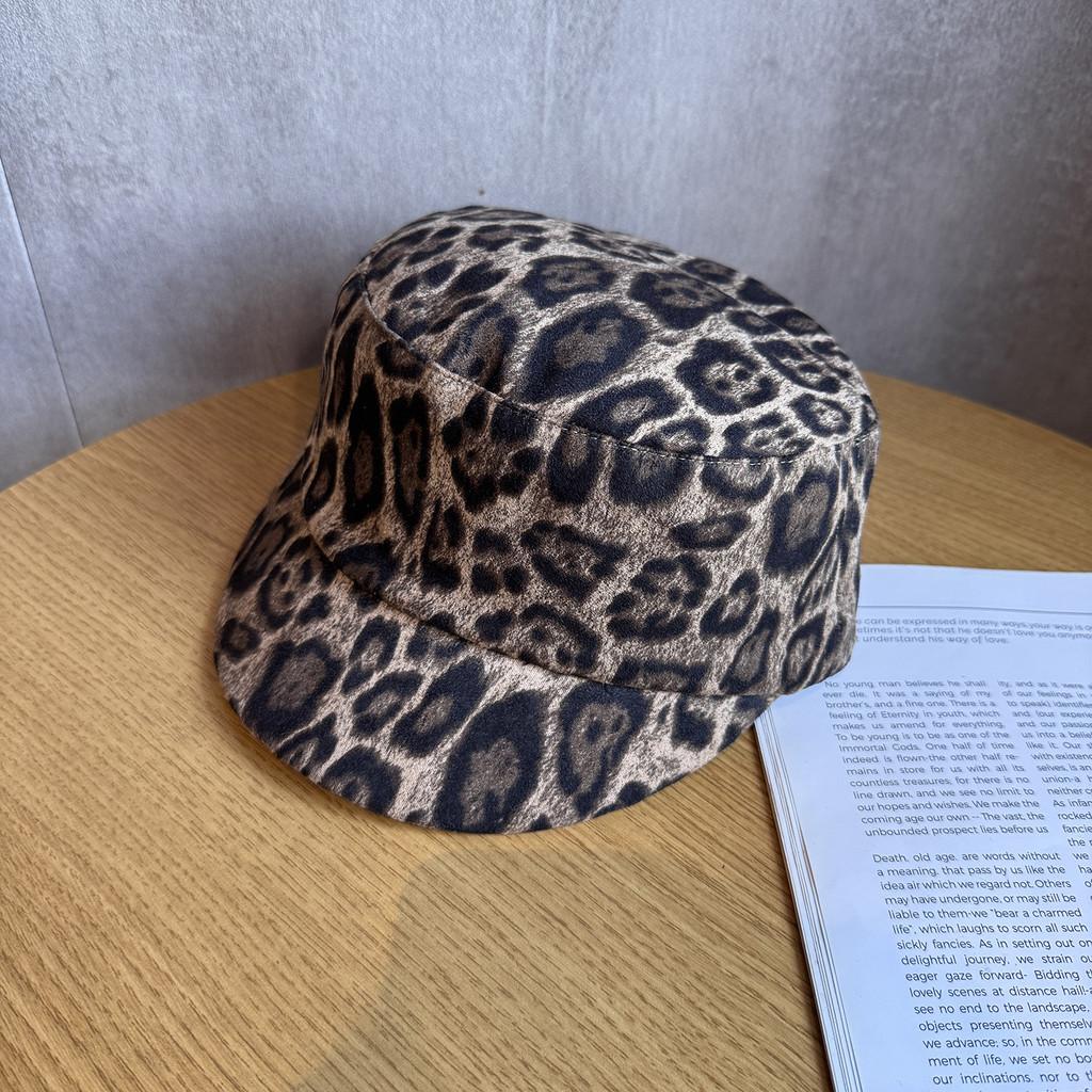 

Horse Riding Hat With Leopard Print And Windproof Features For Autumn Season Coffee