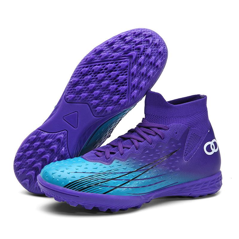 Football shoes Shredded nail sole Spike sole Rubber sole Soft material Football shoes