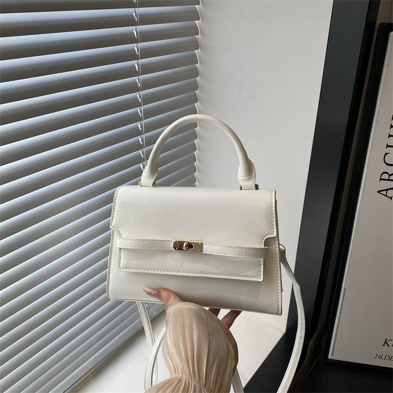 

Bag women s autumn new lock fashion women s bag trend line women s shoulder bag trend messenger bag белый