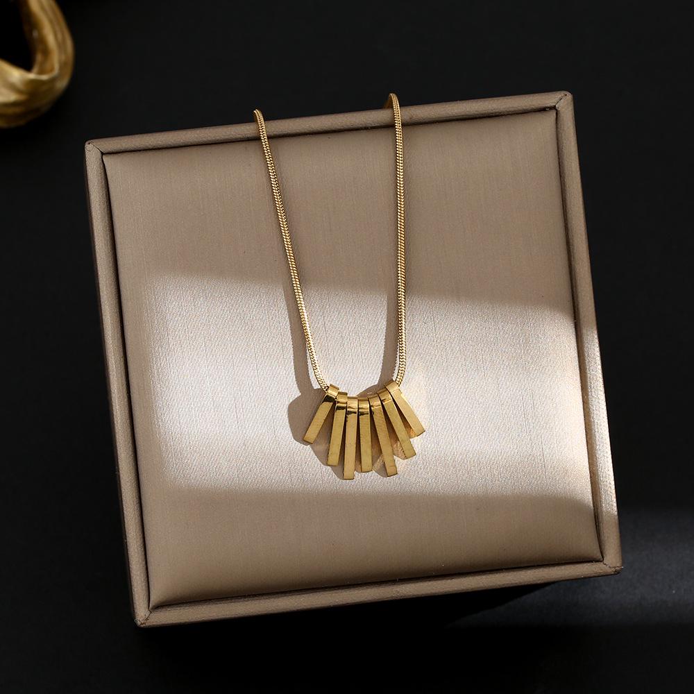 Colier din Oțel Titan Placat cu Aur de 18K, Lanț Claviculă de Înaltă Calitate pentru Femei - Bijuterii care nu se Decolorează