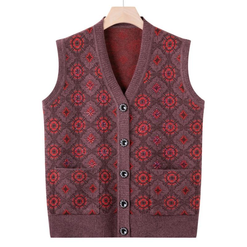 Middle-aged elderly autumn vest female mother autumn clothes inside sweater vest grandma outside knitted sweater vest
