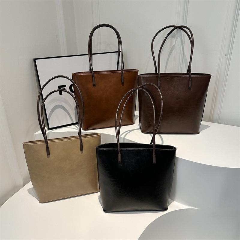 Wholesale Trendy Versatile High-end Underarm Single Shoulder Bag Women 2024 Spring Fashion Large Capacity Tote Bag