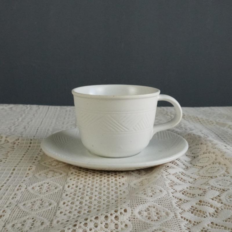 Retro Ceramic Coffee Cup and Saucer Set Light Luxury Ceramic Cup Niche Coffee Cup Latte Afternoon Tea Cup and Saucer Set