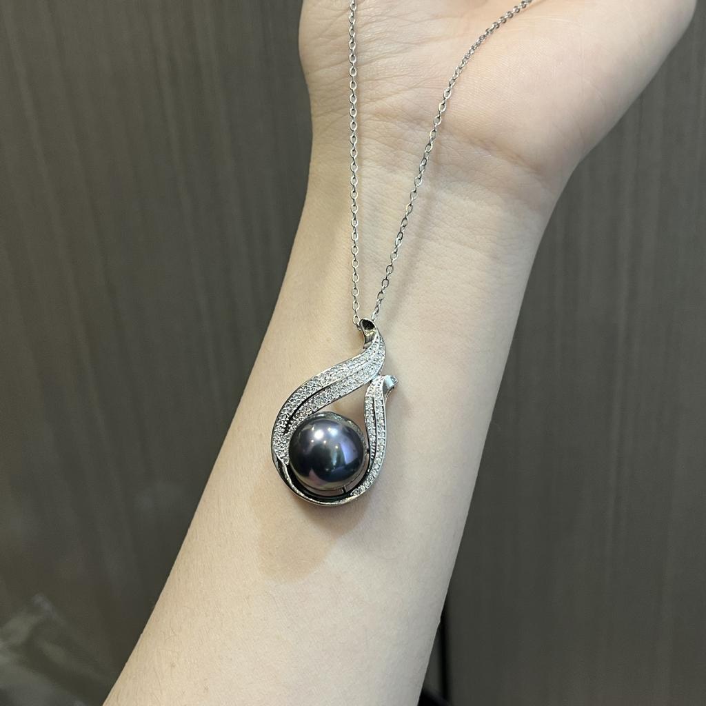 Tillbehör till Bröllopsmiddag Svart Pärlhänge Halsband Damens Lätta Lyx Nyckelbenskedja Premium Halsband