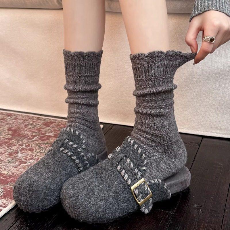Women's White Wool Mid-Calf Lace Socks, Japanese Style Autumn/Winter Thickened Knit Boot Socks