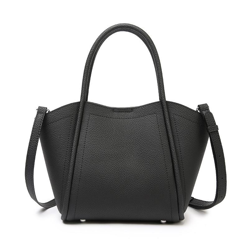 

Cowhide handbag bag women s new trendy large-capacity bucket versatile commuter leather shoulder messenger bag