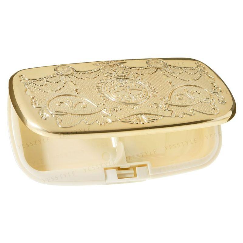 Shiseido - Majolica Majorca Skin Remaker Pore Cover SPF 18 PA+