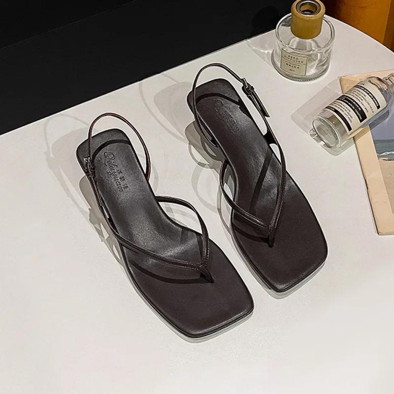 Fashion French High Heels Women's Stiletto Summer Fashion Pinch Sandals Women's 2025 New Back Strap Herringbone Cool Slippers